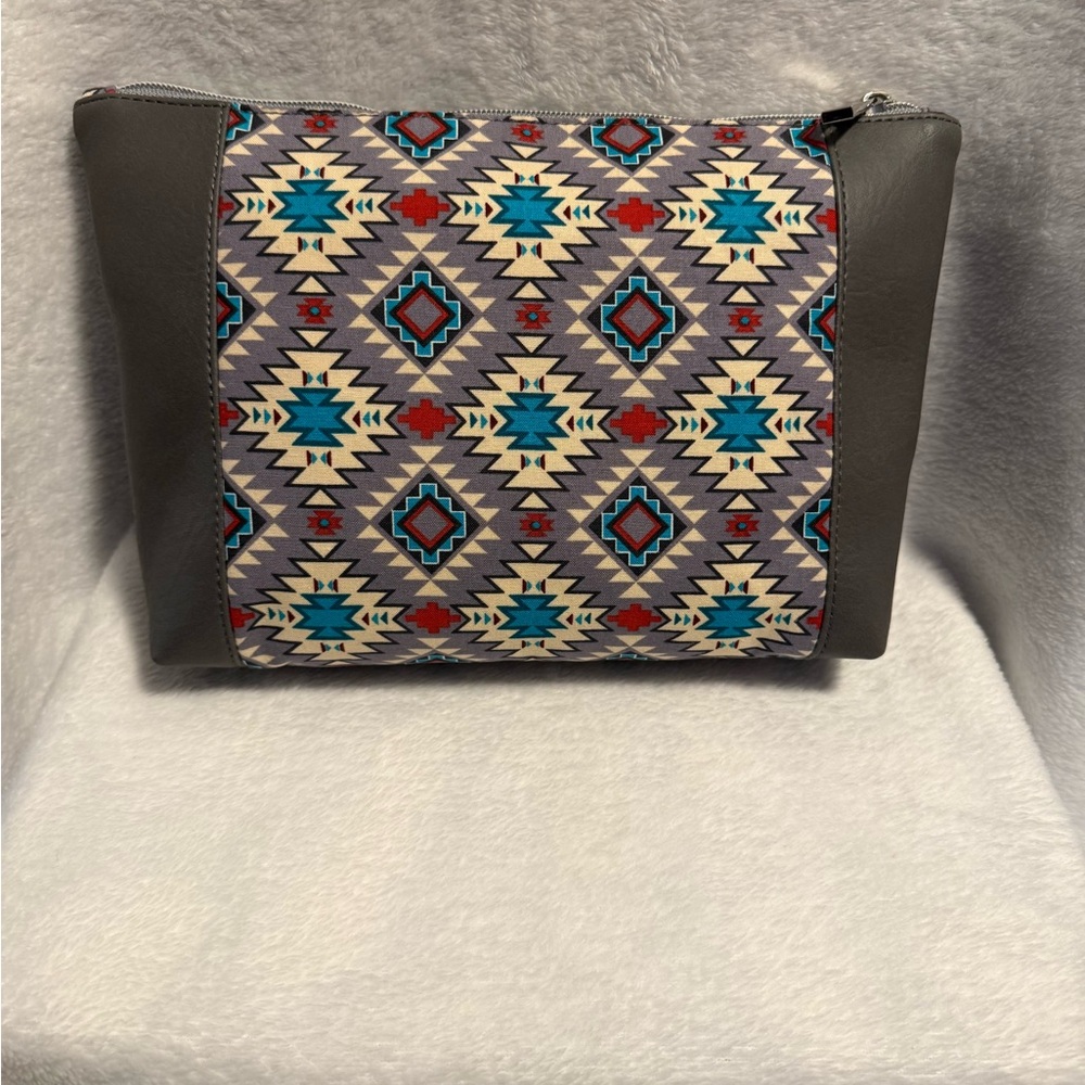 Mesa Gray Cosmetic Bag View 2